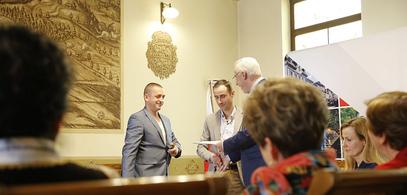 Ponad 1,5 mln zł dotacji dla organizacji pozarządowych