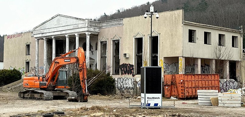 Hotel Murat znika z krajobrazu Redy