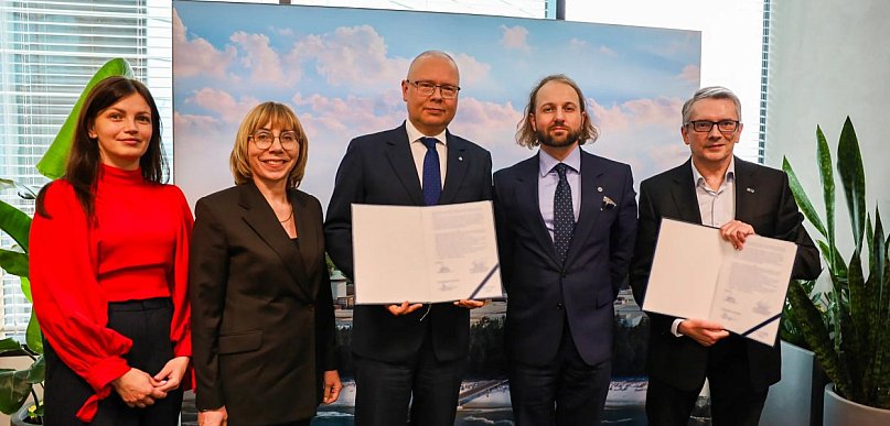 Kształcenie kadr i rozwijanie technologii