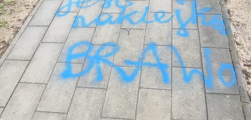 „Zmywalne” graffiti nie zniknęło. Interweniowała Straż Miejska
