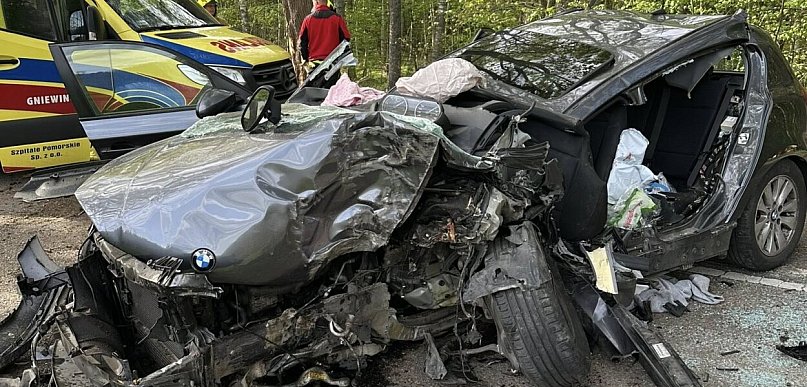 Groźny wypadek na trasie Kostkowo–Rybno - wstępne ustalenia