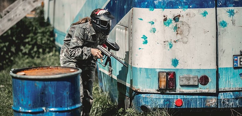 Zmaluj coś na Dzień Dziecka podczas paintball