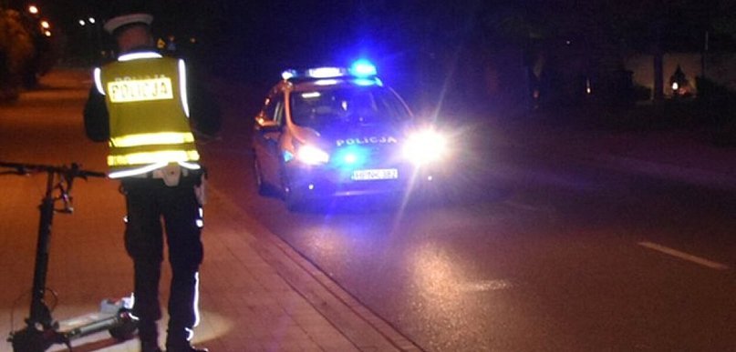 70-latek na hulajnodze zderzył się z samochodem