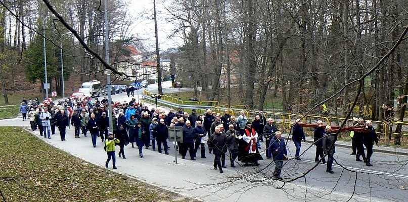 Procesje na Kalwarię Wejherowską. Sprawdź, gdzie będą utrudnienia w Wejherowie