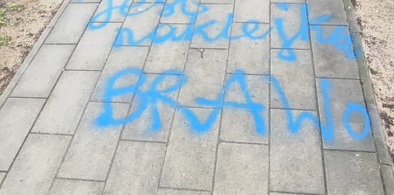 „Zmywalne” graffiti nie zniknęło. Interweniowała Straż Miejska