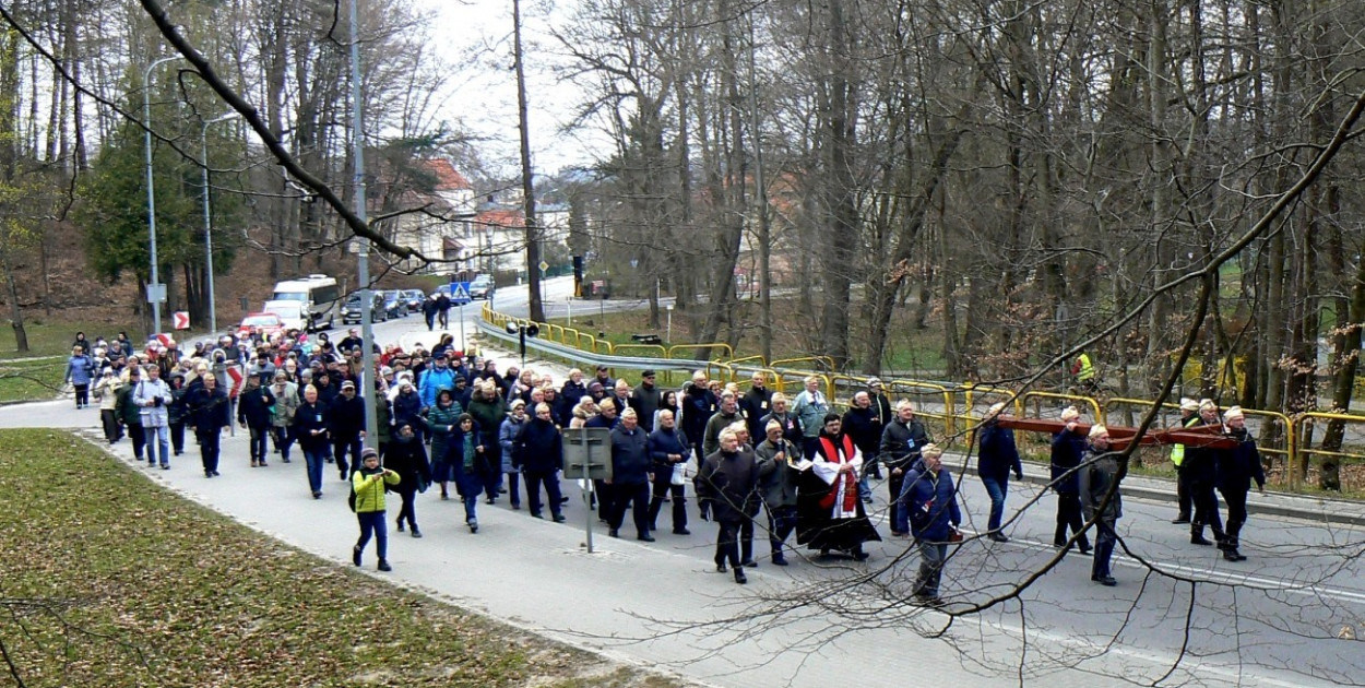 Procesje na Kalwarię Wejherowską. Sprawdź, gdzie będą utrudnienia w Wejherowie