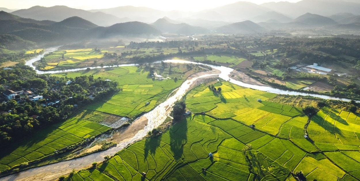 Luksusowy wypoczynek w tropikach – jak wybrać idealny kierunek
