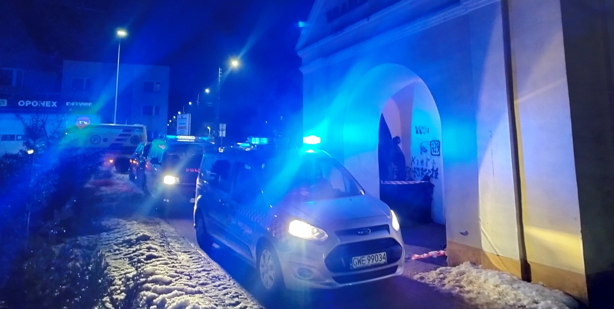 Zdewastował Bramę Oliwską. Nocne zdarzenie w Wejherowie