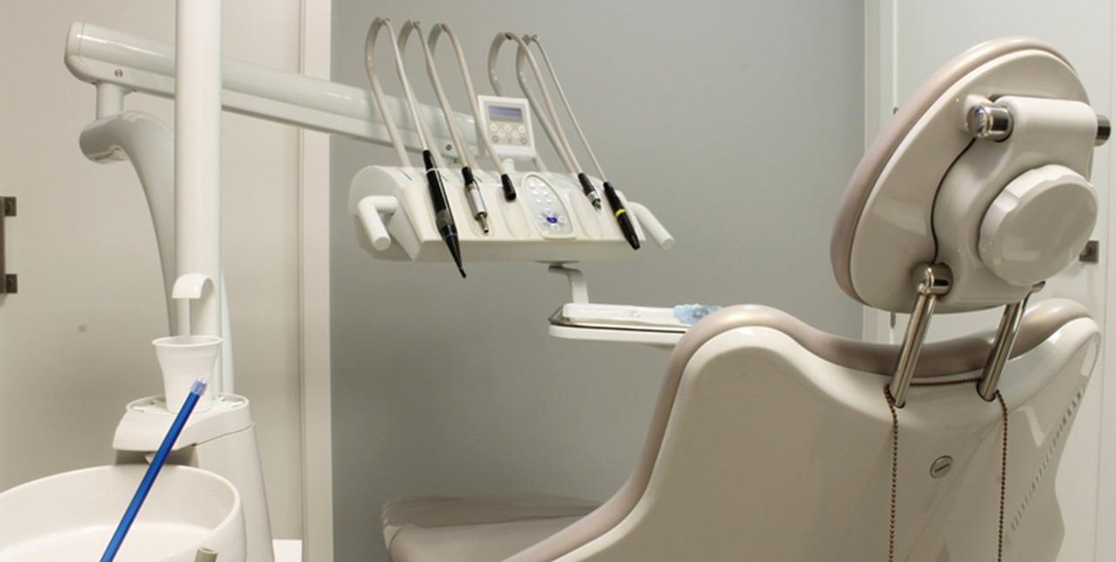 Jak wygląda plan kompleksowego leczenia stomatologicznego krok po kroku?