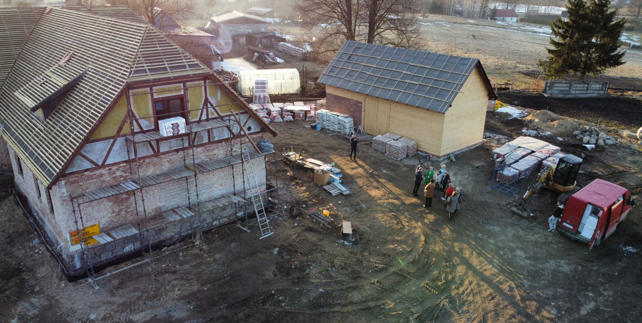 Podróż w czasie i sztuka w Donimierzu