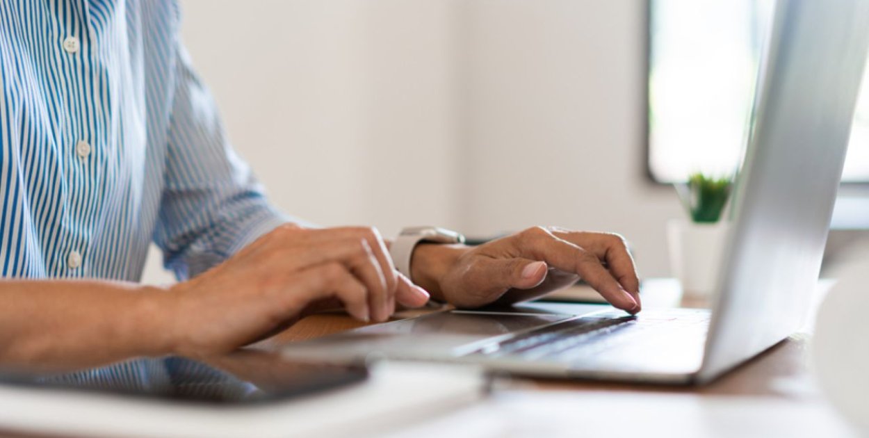 Komu przysługuje dodatek stażowy?